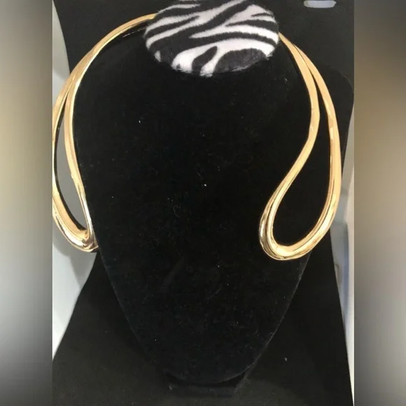 House of Harlow 1960 gold tone double bar curved hinged choker style necklace - Picture 6 of 14